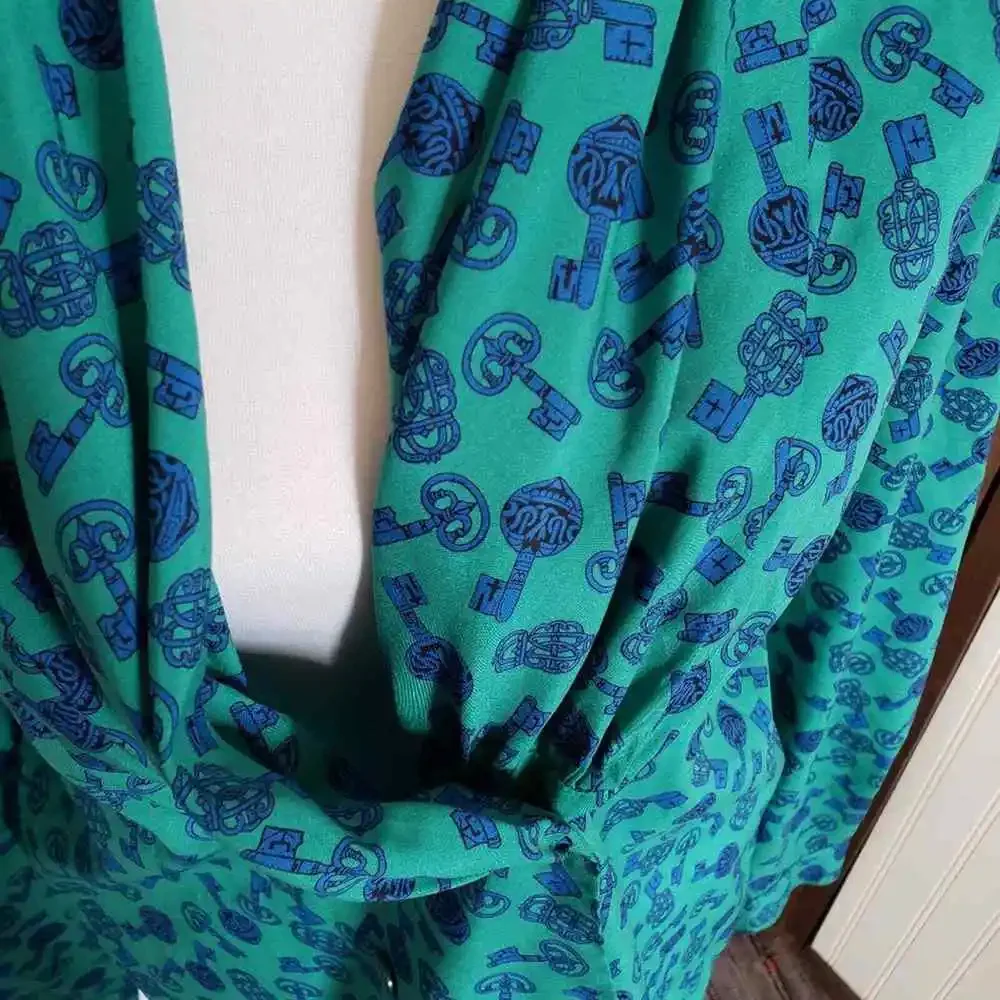 Vintage teal Puff Sleeve popover wrap blouse key Chain Western Equestrian M L - Picture 6 of 7
